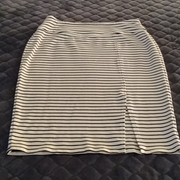 Skirt - Picture 1 of 5